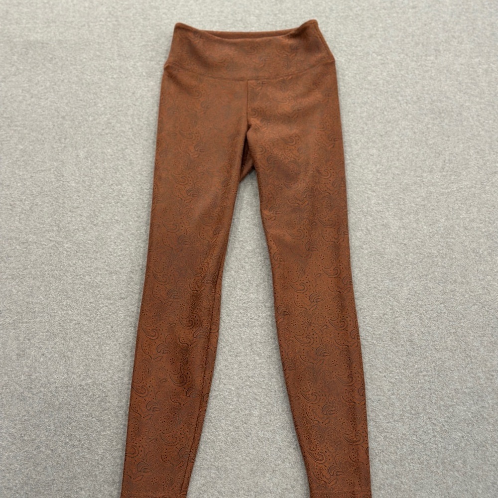 Brown Patterned High-Waisted Leggings